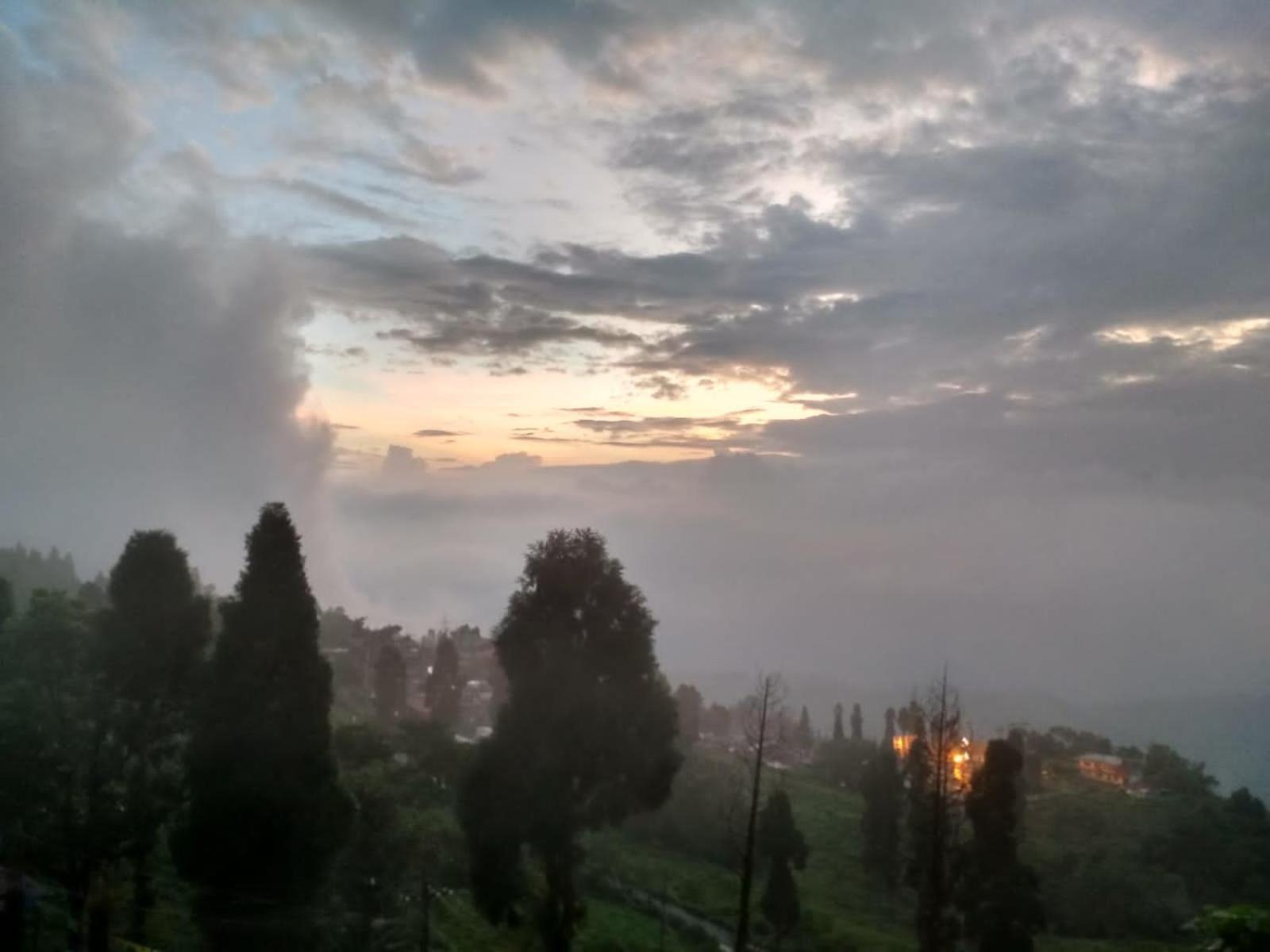 Swabhumi Homestay Kurseong 外观 照片